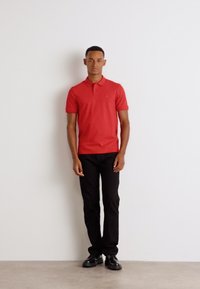 BOSS PASSENGER - Polo marškinėliai - medium red