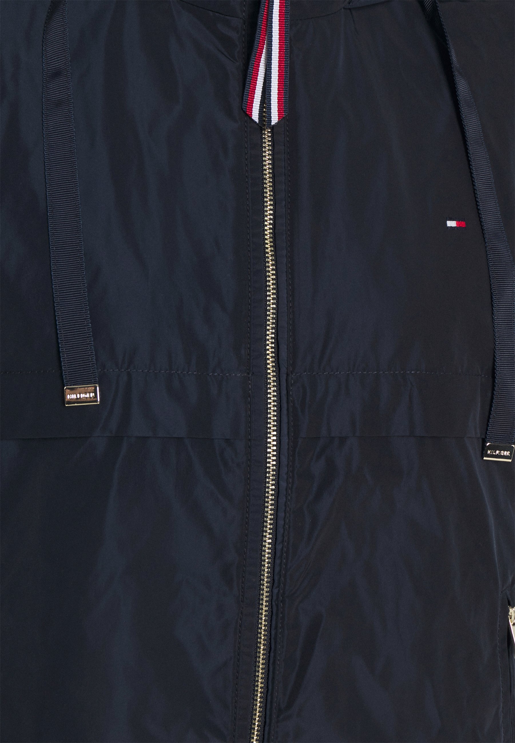 hilfiger wind breaker