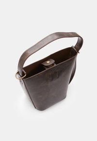 Bata Kabelka - marrone