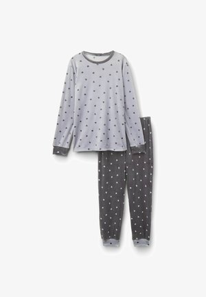 Graues langärmeliges Oberteil und passende Hose aus weichem Material, mit kleinen weißen Herzmustern auf beiden Teilen und kontrastierenden Abschlüssen.