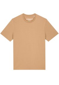 Lichtbruine T-shirt met korte mouwen van zachte stof. Heeft een ronde halslijn en een minimalistisch ontwerp zonder patronen of accenten.