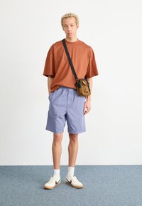 Carhartt WIP FLINT - Shorts - bay blue