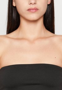 Even&Odd 2 PACK - Débardeur - black/pink