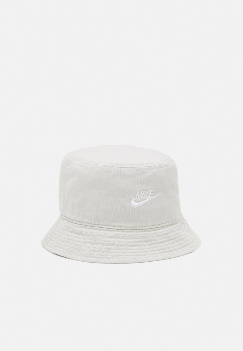 Nike Sportswear BUCKET UNISEX - Chapéu - light bone/white