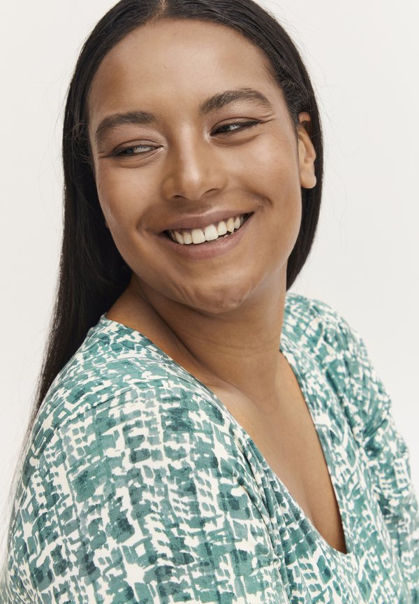 FPDina - Day dress - dark forest mix3