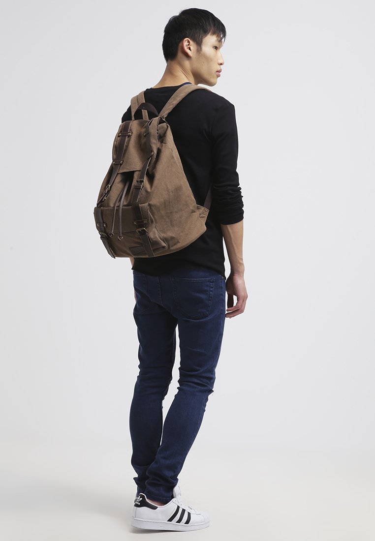 Pier One Mochila - brown