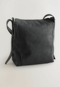 CRINKLE - Olkalaukku - black