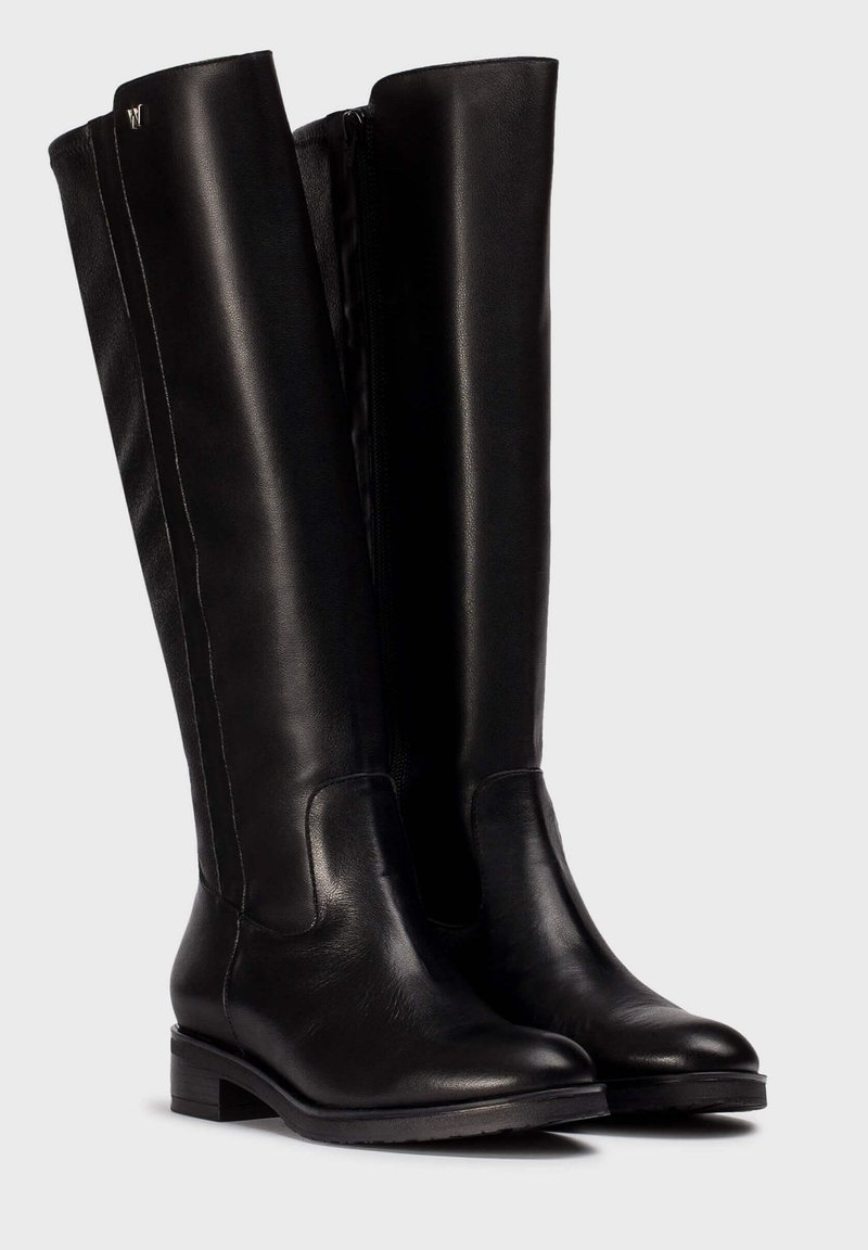 Botas Altas Negras Botines De Mujer Wonders De Piel En Color Negro