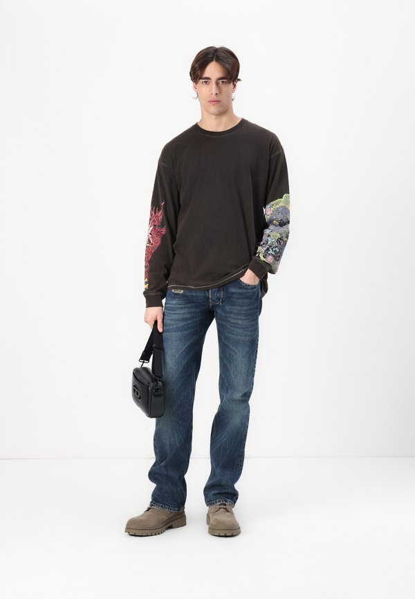 BOXT - Long sleeved top4