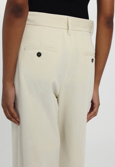 WEEKEND MaxMara TANIA - Hlače - off white