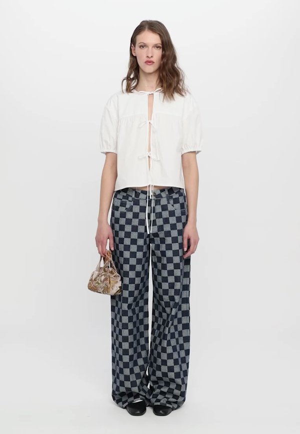 CHARLIE OVERSIZED  - Relaxed fit jeans3