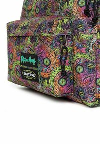 Eastpak DAY PAK'R - Mochila - ram color