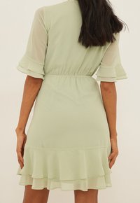 NA-KD Vestido informal - green