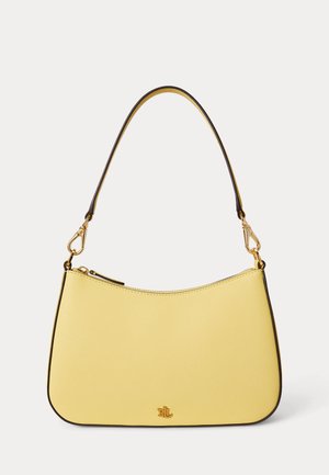 Sac bandoulière en cuir jaune avec ferrures dorées, fermeture zippée et bandoulière amovible, présentant un petit logo embossé au centre en bas.