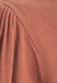 Vero Moda Strickpullover - red