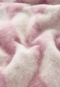 Next REGULAR FIT - Sál - pink white