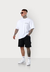 ESTEEM LOOP OVERSIZED - Basic T-shirt - white
