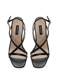 Nine West Sandále - black