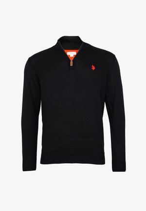 Črni pulover z dolgimi rokavi in četrtim zadrgo, s rebrastimi manšeti, ovratnikom in robom, ki ima majhen rdeč logotip na levem prsnem delu.