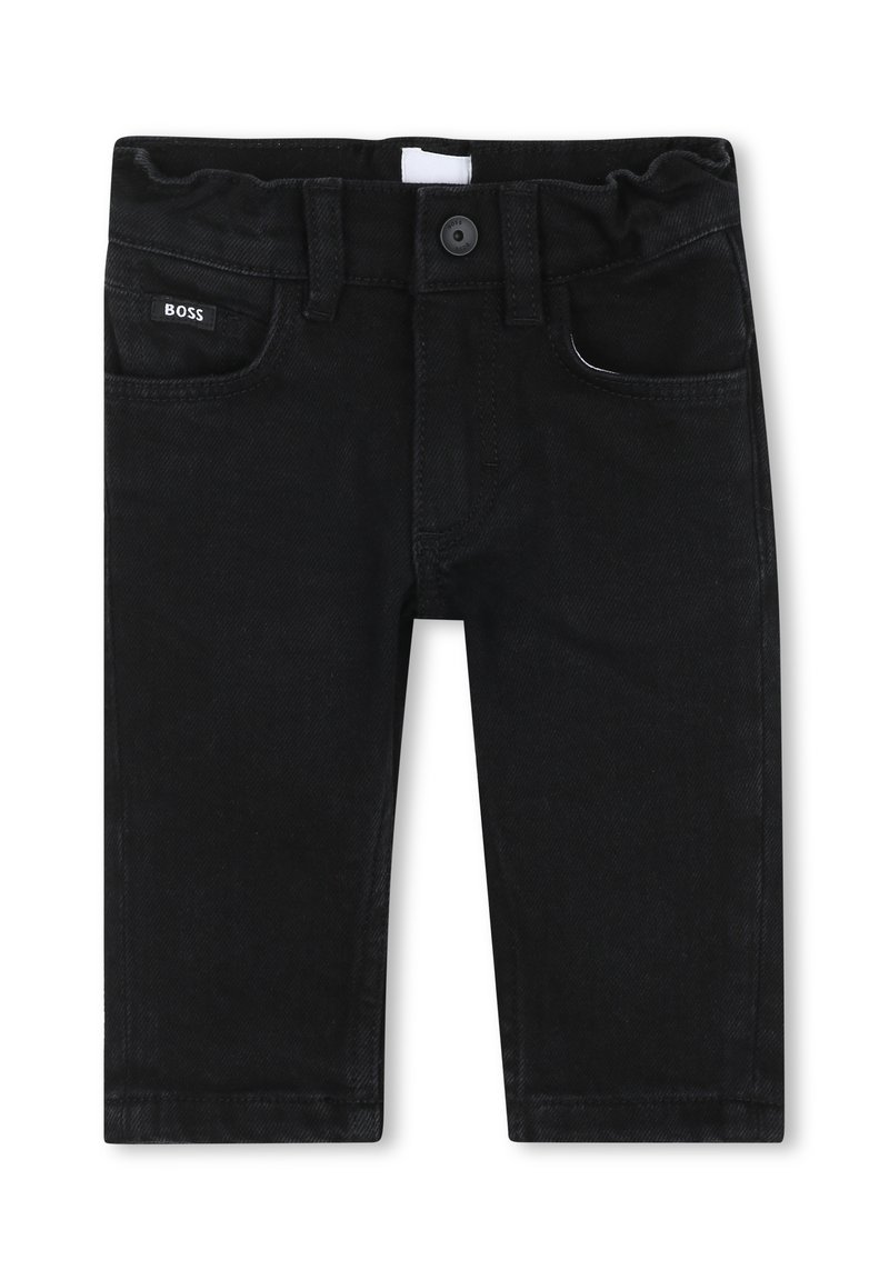 Pantaloni in denim nero con una texture liscia, cinque tasche, passanti per cintura e un'etichetta con il marchio. Presentano una chiusura con bottone e zip.