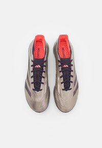 adidas Performance PREDATOR LEAGUE TURF - Kopačky na umělý povrch - platin metallic/aurora black/turbo