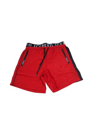 Costume da bagno rosso con strisce nere laterali, coulisse nera, due tasche con zip e fascia elastica nera con testo bianco "ICEBERG".
