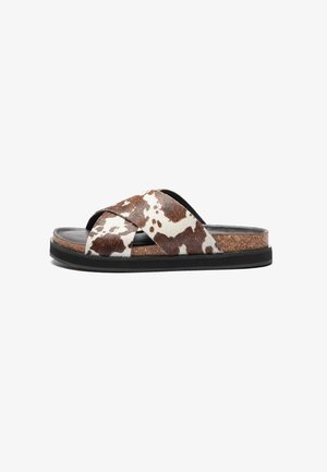 Platform sandals - brown/white