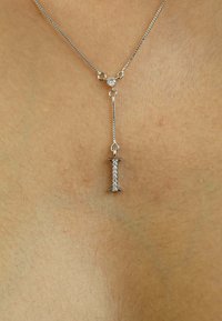 Be Sunset INITIAL ALPHABET LETTER I  - Kaelakee - silver coloured