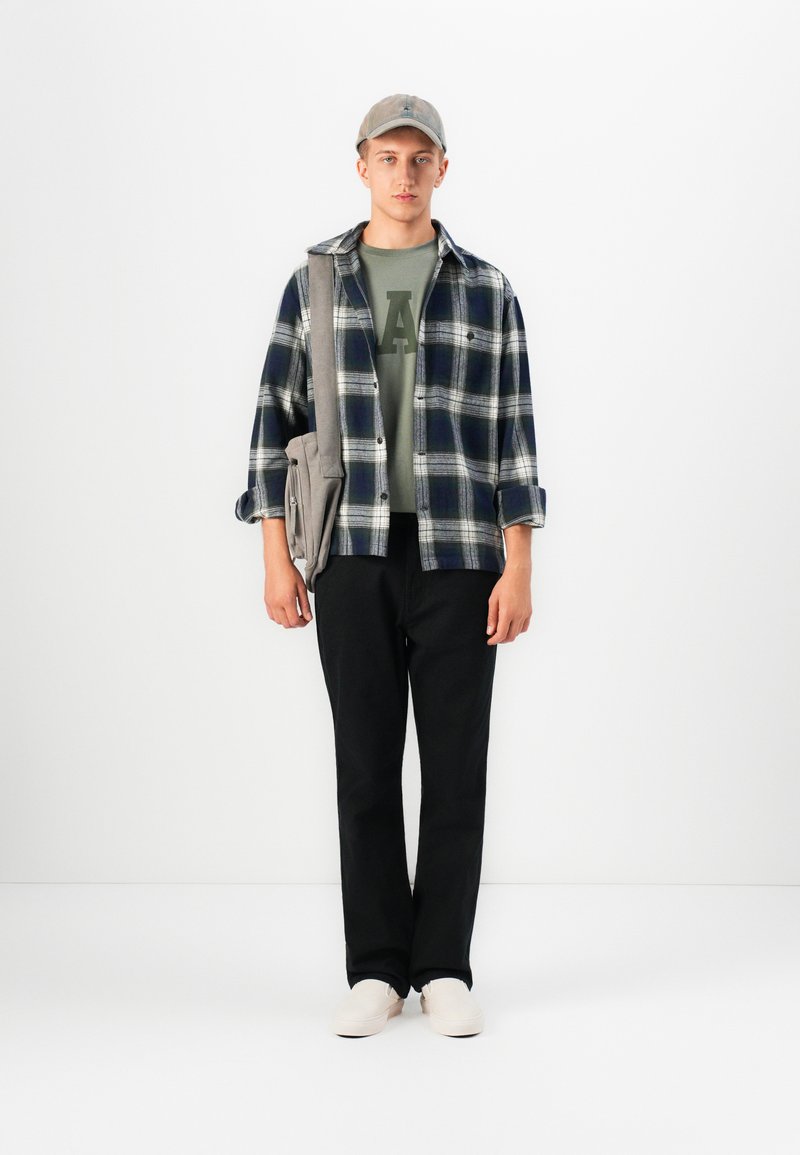 Chemise Col Pull Garçon Gap Bleue Manches Longues - Taille 12 Ans (XL) - Occasion Très Bon état