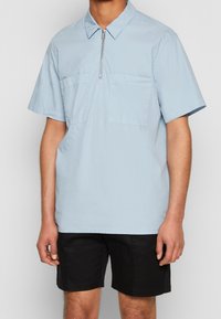 PS Paul Smith Polotričko - light blue