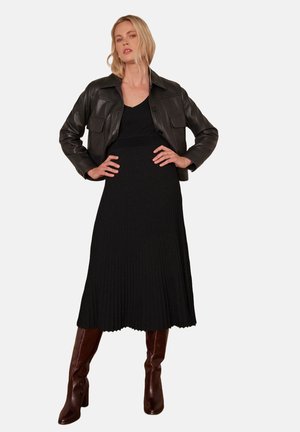 RIVIA - Abito in maglia - noir