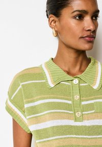 Next SHORT SLEEVE-REGULAR FIT - Polotričko - green stripe
