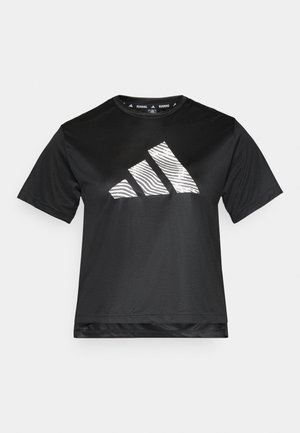 Črna kratkosločna športna majica iz lahkotnega materiala, s horizontalno črtasto belo Adidas logo na sprednji strani.