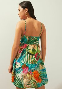 Next MINI TIERED SUMMER - REGULAR FIT - Vapaa-ajan mekko - tropical