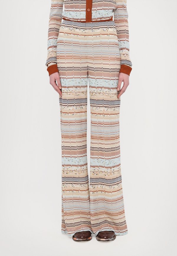 TROUSERS - Stoffhose