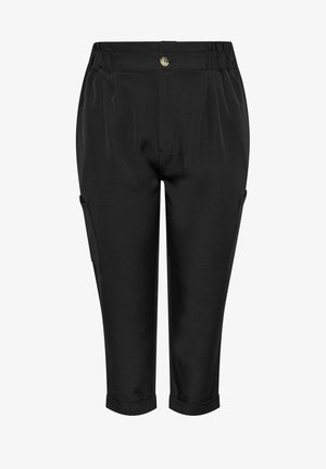 Mustasta, sileästä kankaasta valmistetut housut, joissa on vyötärölle istuva malli, laskokset edessä ja käännetyt lahkeet. Ominaisuuksiin kuuluvat sivutaskut ja etupainon sulkija.