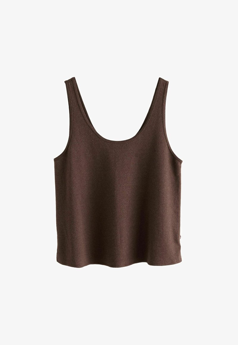 Smeđi top bez rukava s okruglim izrezom, napravljen od mekanog materijala. Ima široke naramenice i opušteni kroj, s lagano zakrivljenim rubom na dnu.