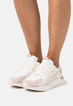 MIRAGE SPORT LOOM TONAL - Sneakers basse - marshmallow/chalk pink