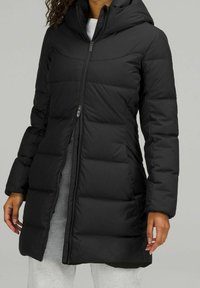 lululemon Bunda z prachového peří - black