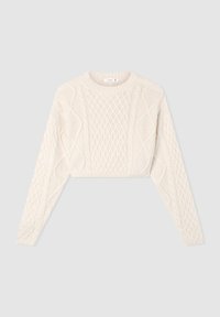 Kremowy, krótki sweter z teksturowanym wzorem w warkocze, z długimi rękawami i okrągłym dekoltem. Materiał wydaje się miękki i ciepły.