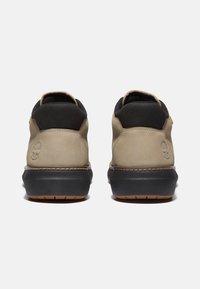 Timberland CHUKKA - Botines con cordones - medium grey