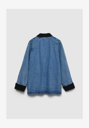 Vero Moda, DENIM JACKET VMHYLLE DENIM JACKET - Veste en jean - medium blue denim