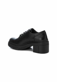 Refresh Zapatos de vestir - black