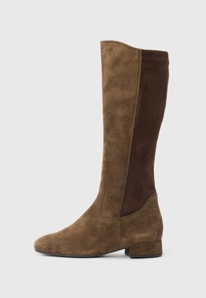 Botas - brown