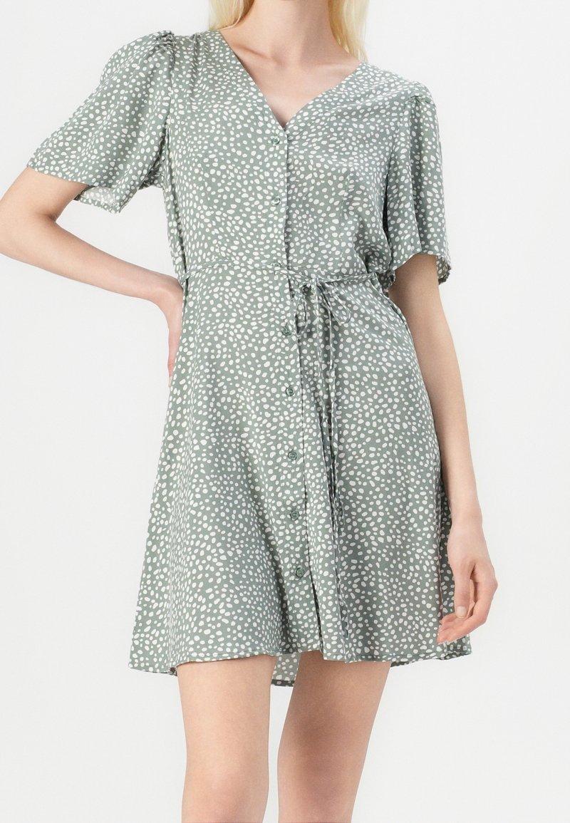 Vero Moda Day dress - mottled green - (Pre-owned) - Zalando.ie