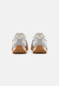 Puma BLKTOP RIDER PREMIUM ATHLETICS UNISEX - Sapatilhas - warm white/cool light gray