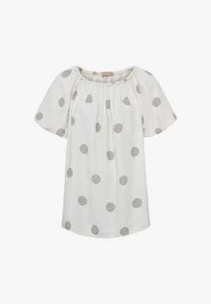 Hvid bluse med korte puffærmer og grå polkaprikker, med elastisk rund halsudskæring.