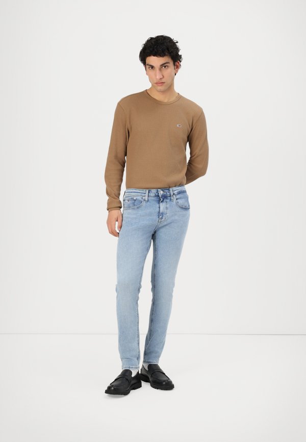 AUSTIN SLIM - Slim fit jeans - denim light4