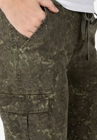 TIMEZONE SLIM MALIKATZ - Cargo trousers - greenish camo