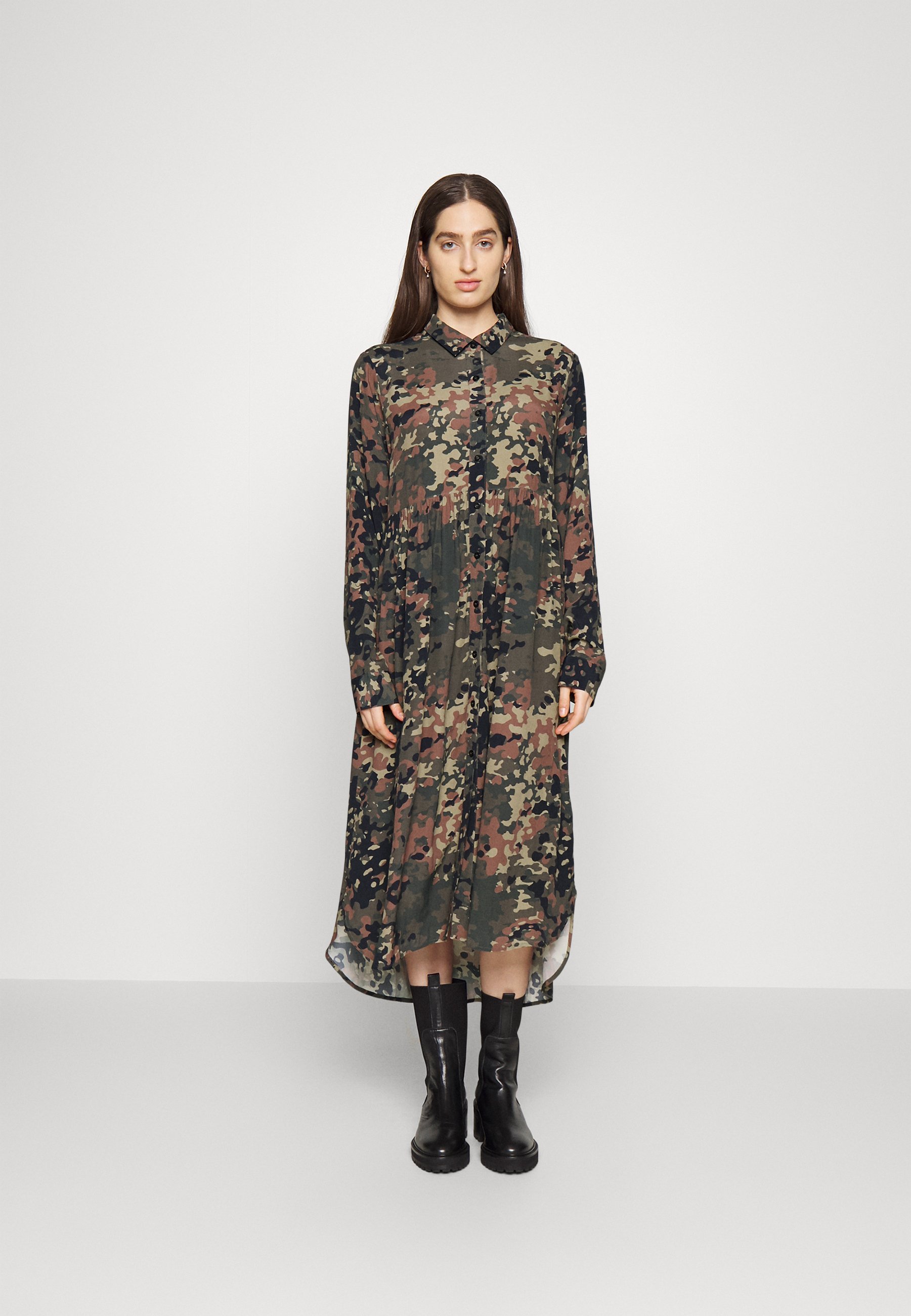 True Religion DRESS CAMOUFLAGE - Vestito estivo - black/nero - Zalando.it